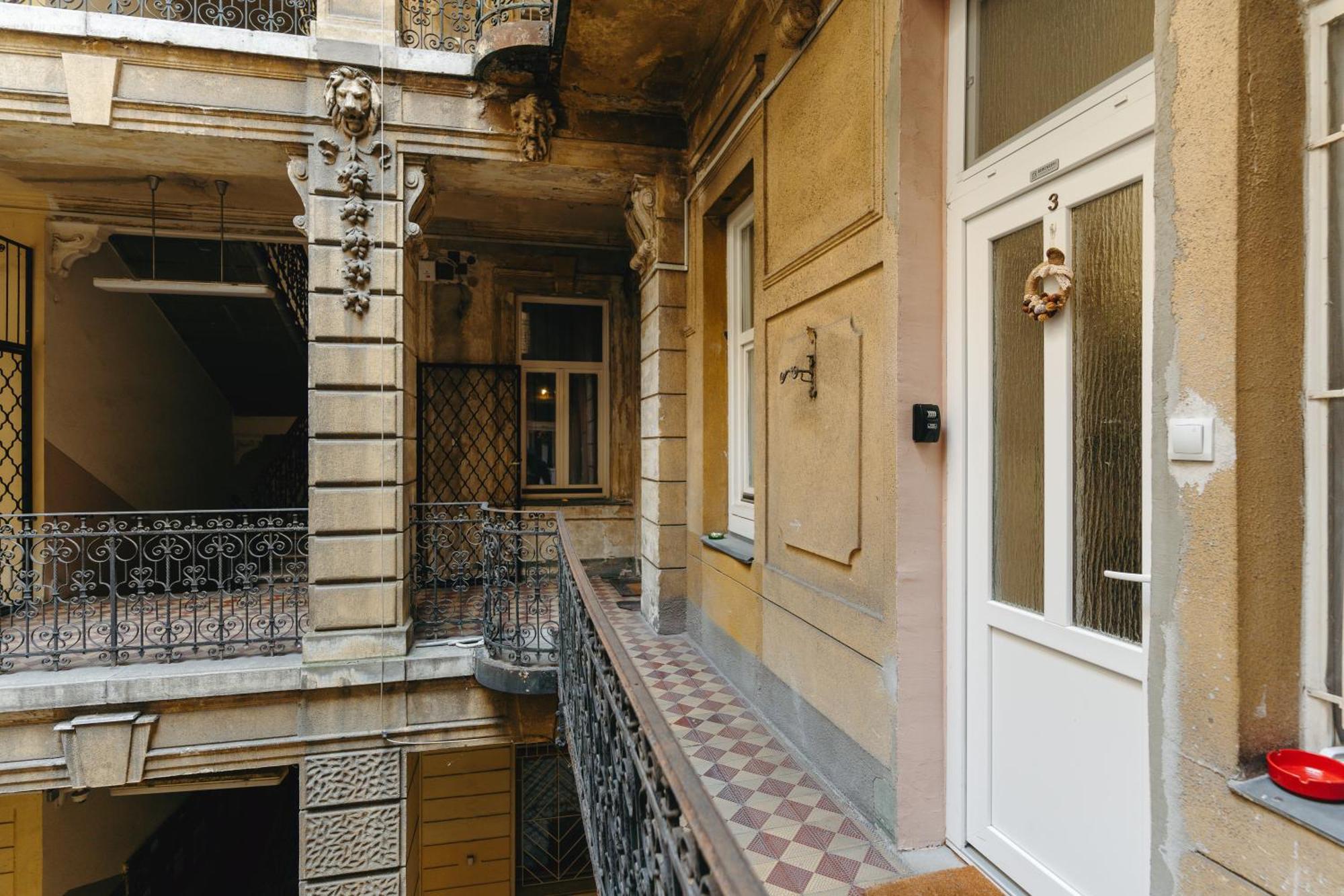 Bercsenyi Apartments - Close To The Gellert Thermal Bath Budapest Eksteriør bilde